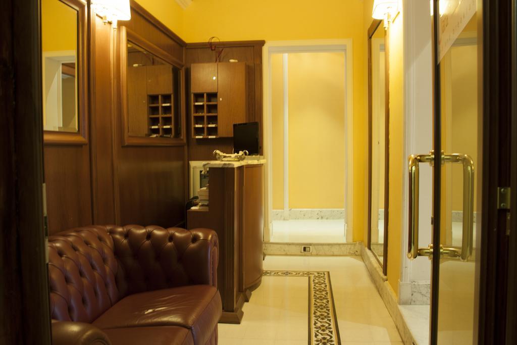 Clara Domus 2* Rome