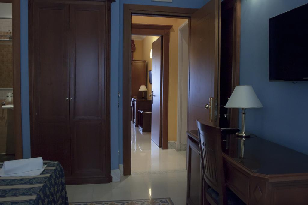 Clara Domus Guest house Rome